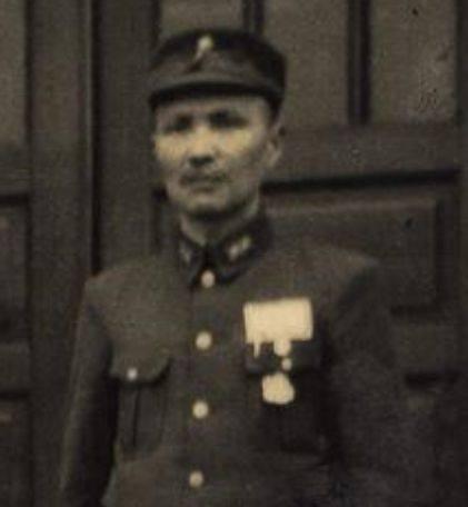 1947年，孙殿英被解放军活捉，刘伯承：此人不可杀，他对我们有恩。47年时，东陵