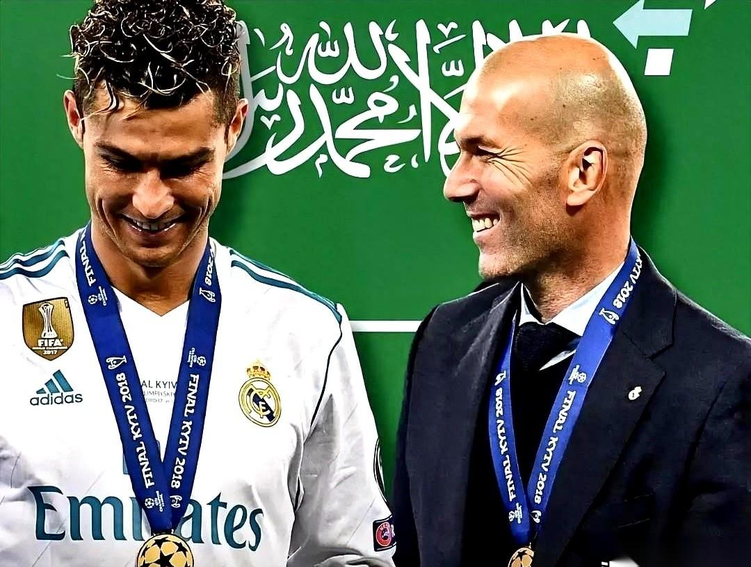 《齐达内的两颗“糖”：一场任意球对决背后的权力博弈》