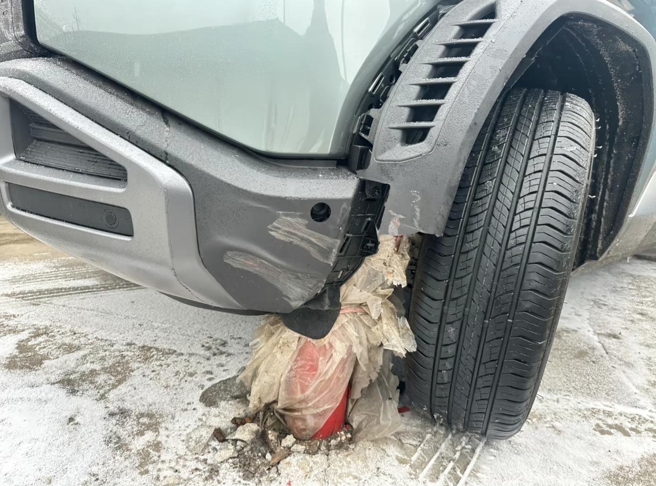 就这么上了拖车，我的心好痛