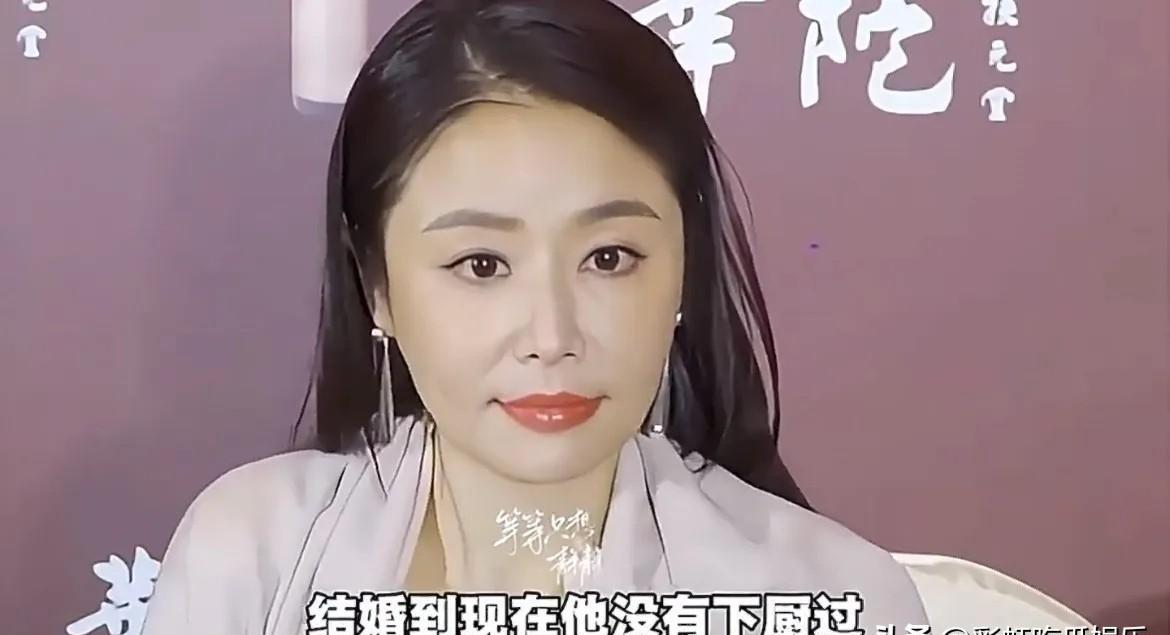 霍建华连微波炉都不会用，这事儿你敢信？林心如一句“他只会倒水”，直接撕碎了明星