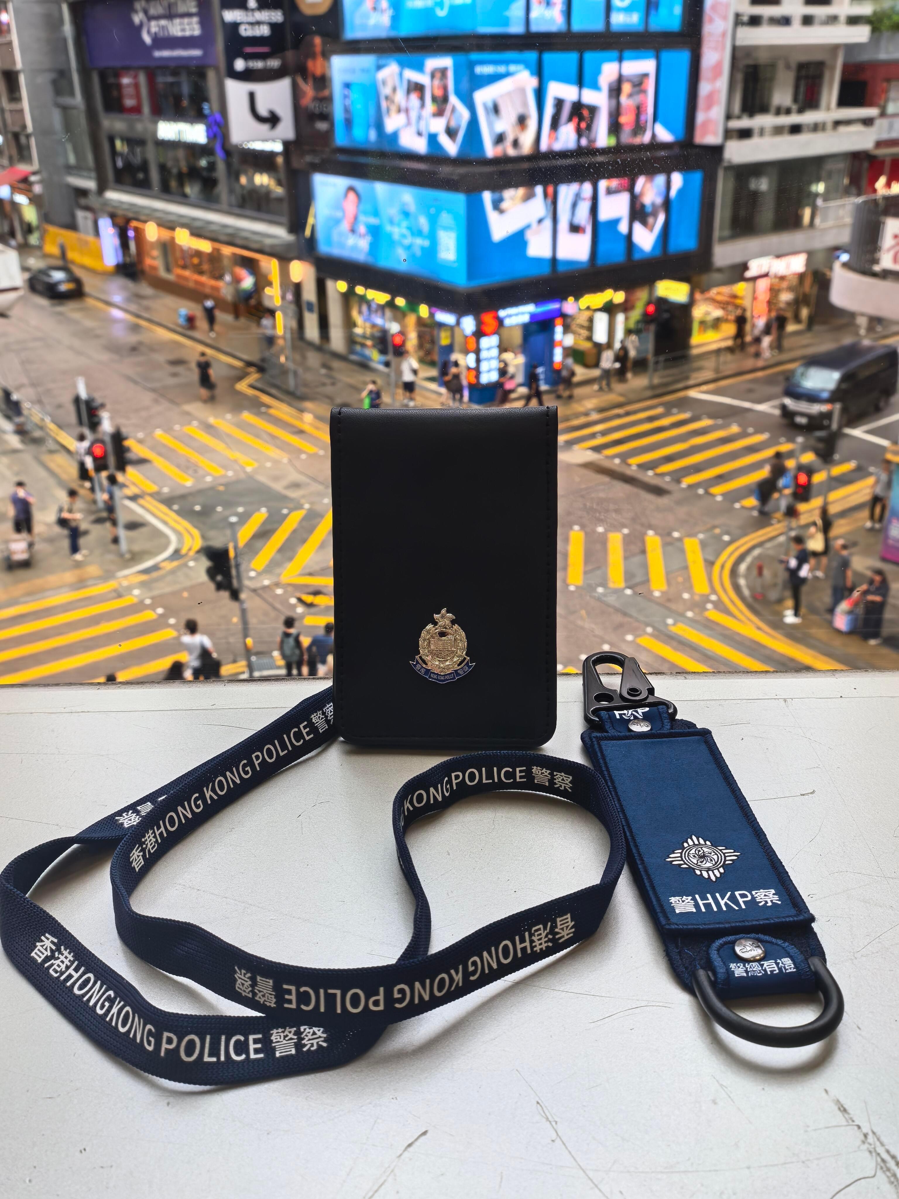 成毅开机拍立得ie出征，寸草不生！林sir见习督察同款，果果们拿来吧你！成毅财顶