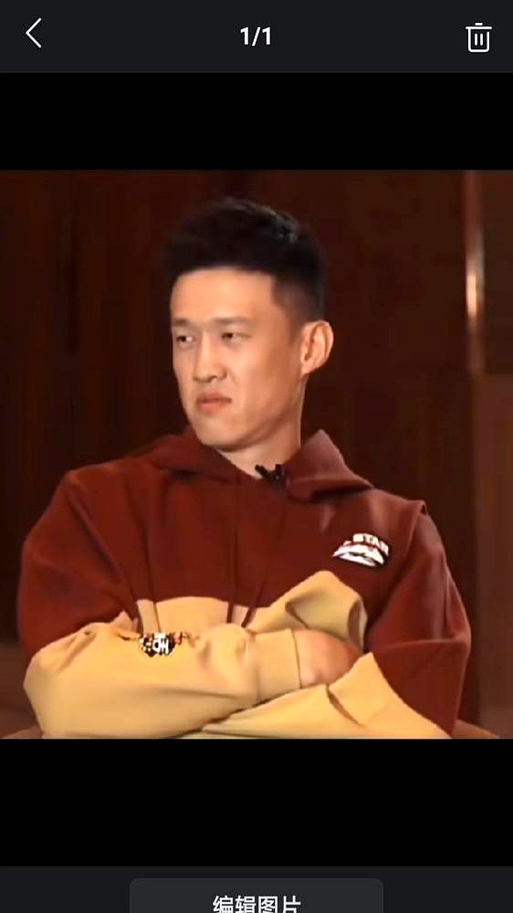 “就算被逼到绝境，他也要扑上来咬你一口。”周鹏对着镜头，毫不犹豫报出赵睿的名字。那场比赛赵睿被对手抓