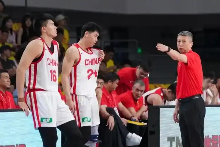 中国男篮热身赛又输了，这次是输给了新西兰二队，前一场热身赛输给乌拉圭，还是19分