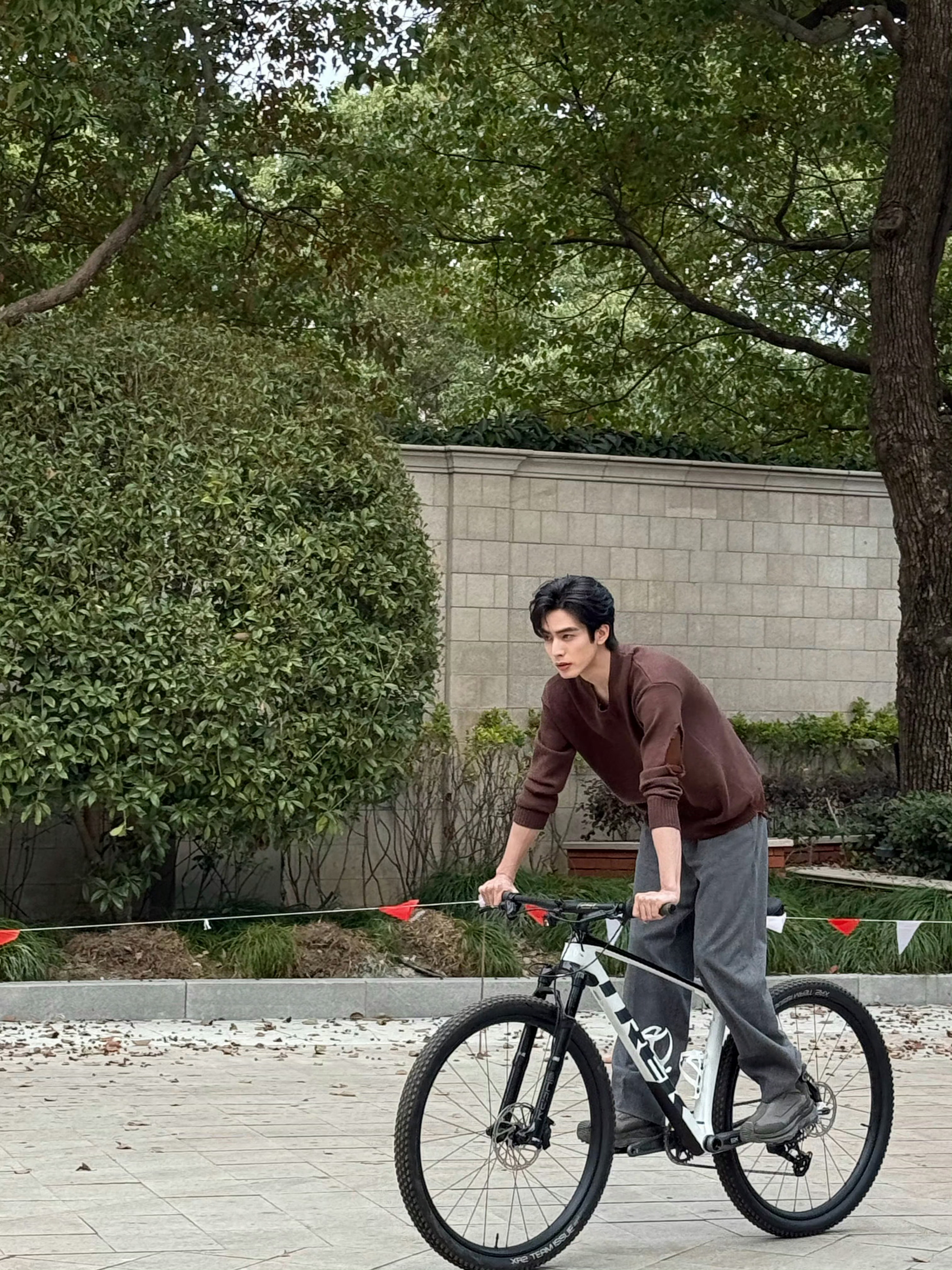 宋威龙收到了最温暖的阳光宋威龙谢谢大家宋威龙谢谢大家，收到了最温暖的阳光，谁懂