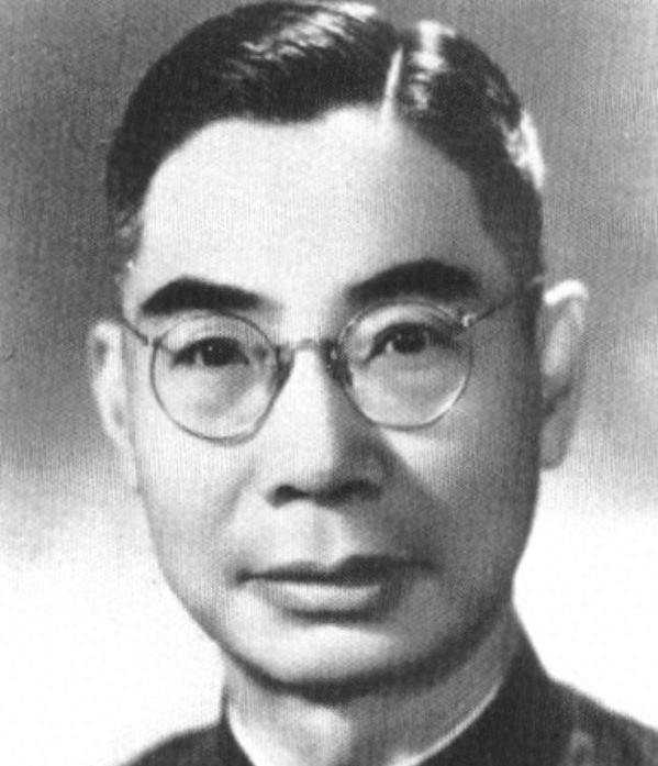 1955年，毛泽东接见茅以升，说：我们是本家，你建的桥我走过八遍“1955年1