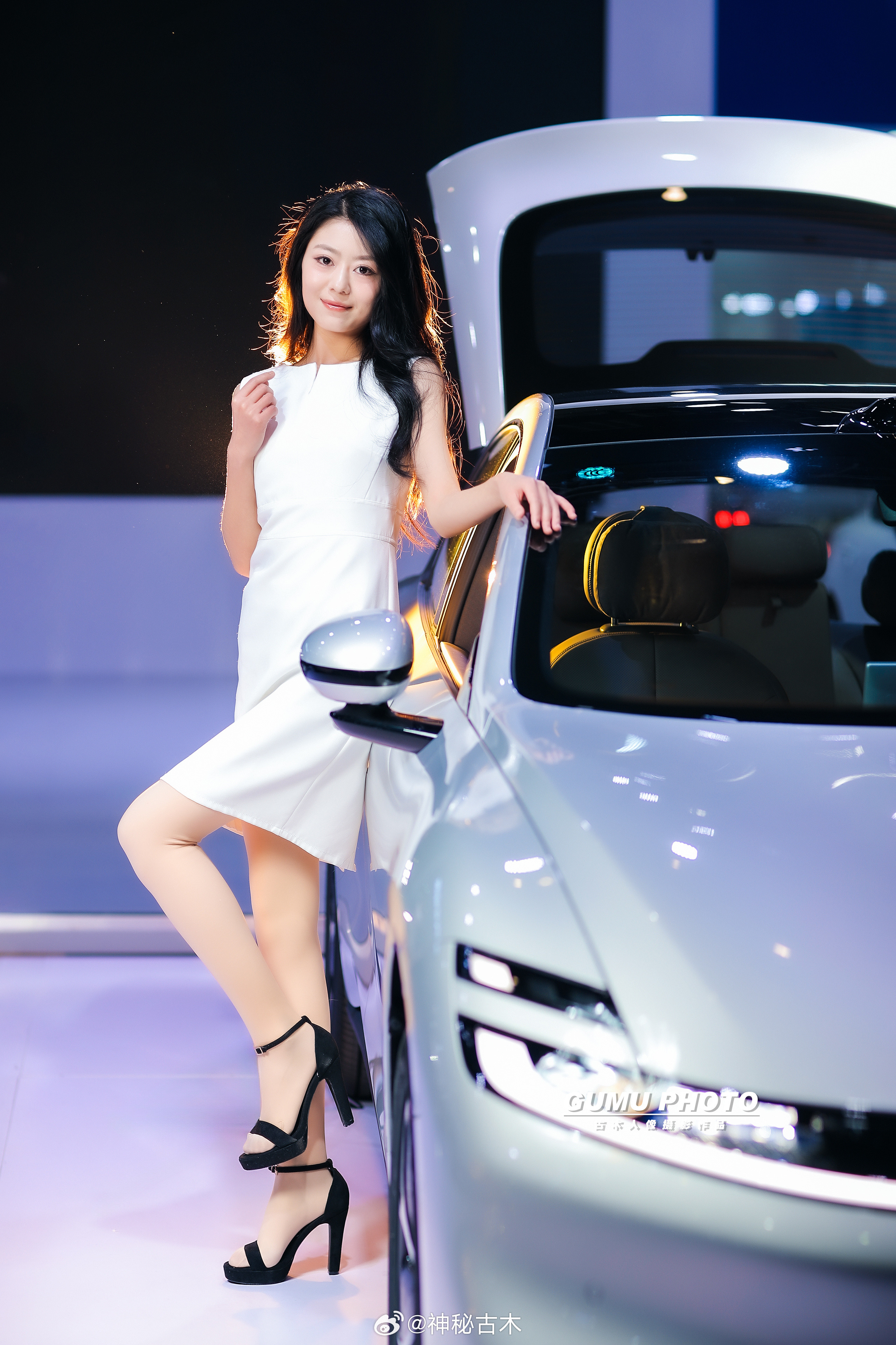 2025成都双十二车展长安启源展台模特小姐姐2025成都双十二车展