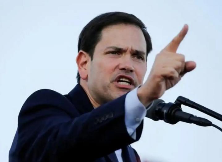 鲁比奥慌忙喊话中国：请求放我一马！当地时间2月25日，鲁比奥出访加勒