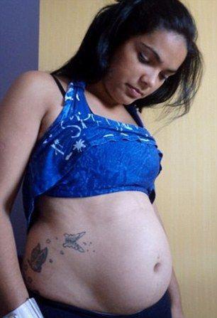 孕妇过预产期做紧急剖腹产手术, 子宫内不见胎儿!