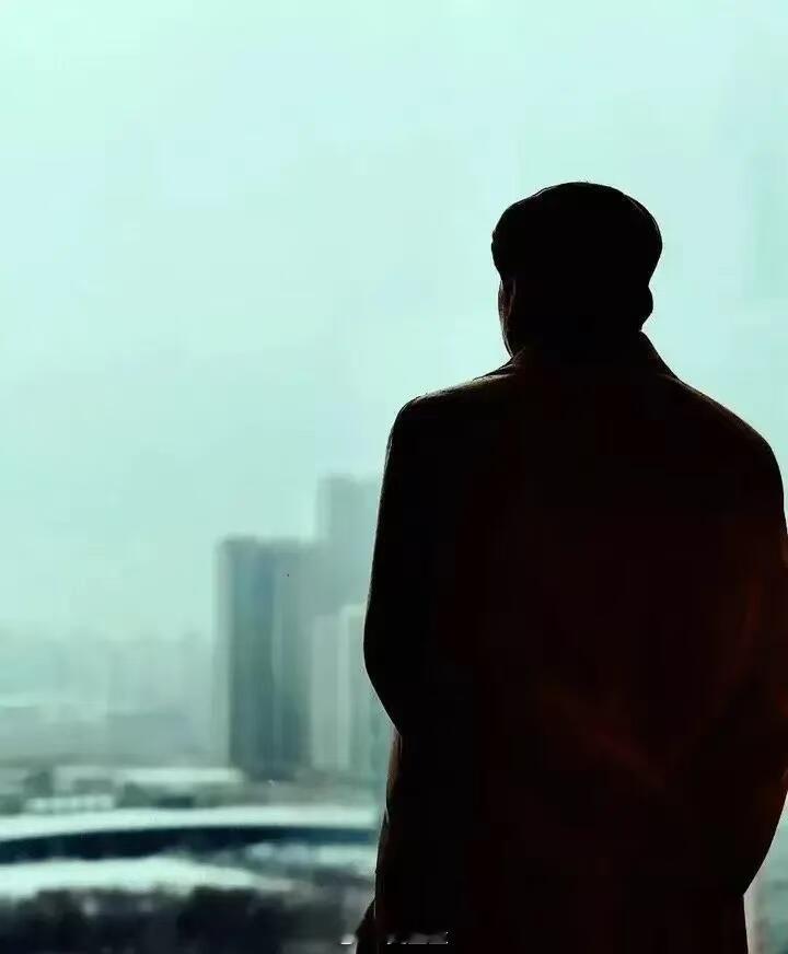 毛主席的思想高度放到现在也很少有人能够企及，更不要说在几十年前了。而且毛主席的个