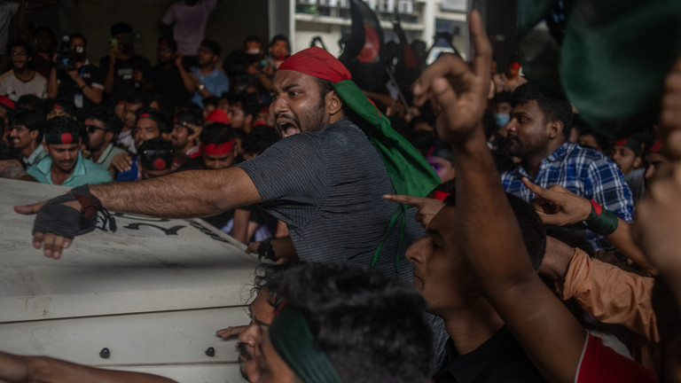 孟加拉国前内阁部长兼首席谈判代表莫希布尔·哈桑·乔杜里（MohibulHas