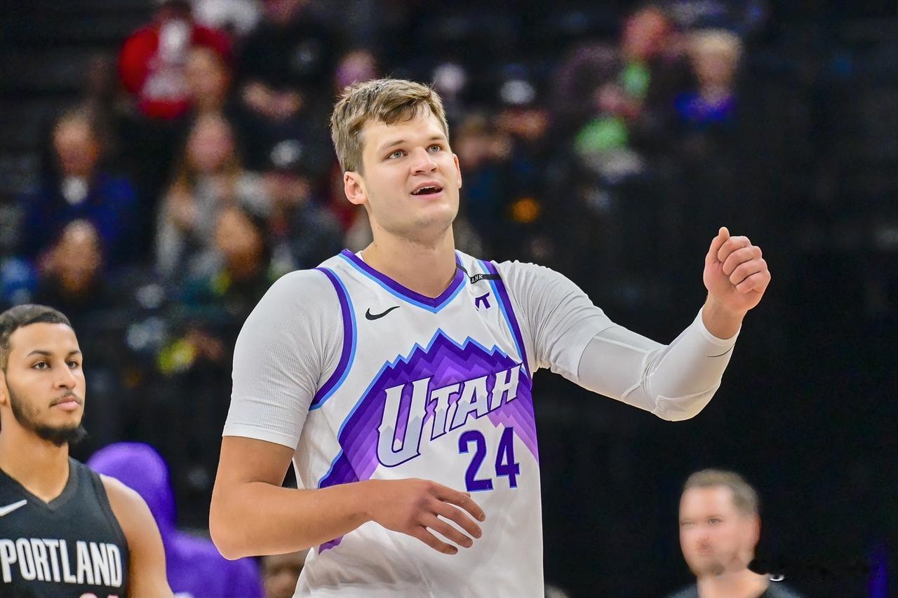 湖人逃过一劫啊！根据NBA官方消息，犹他爵士队的中锋沃克·凯斯勒将接受左肩手