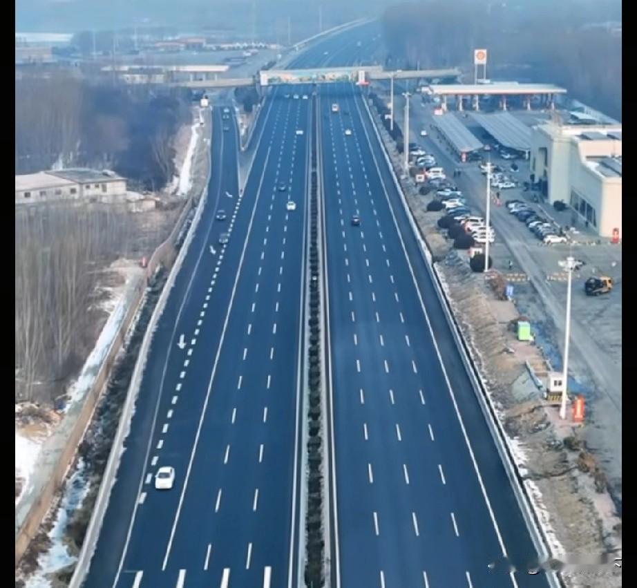 安徽成为山东高速第三大股东，两省友好关系再进一步提起中国的高速公路，安徽高速收