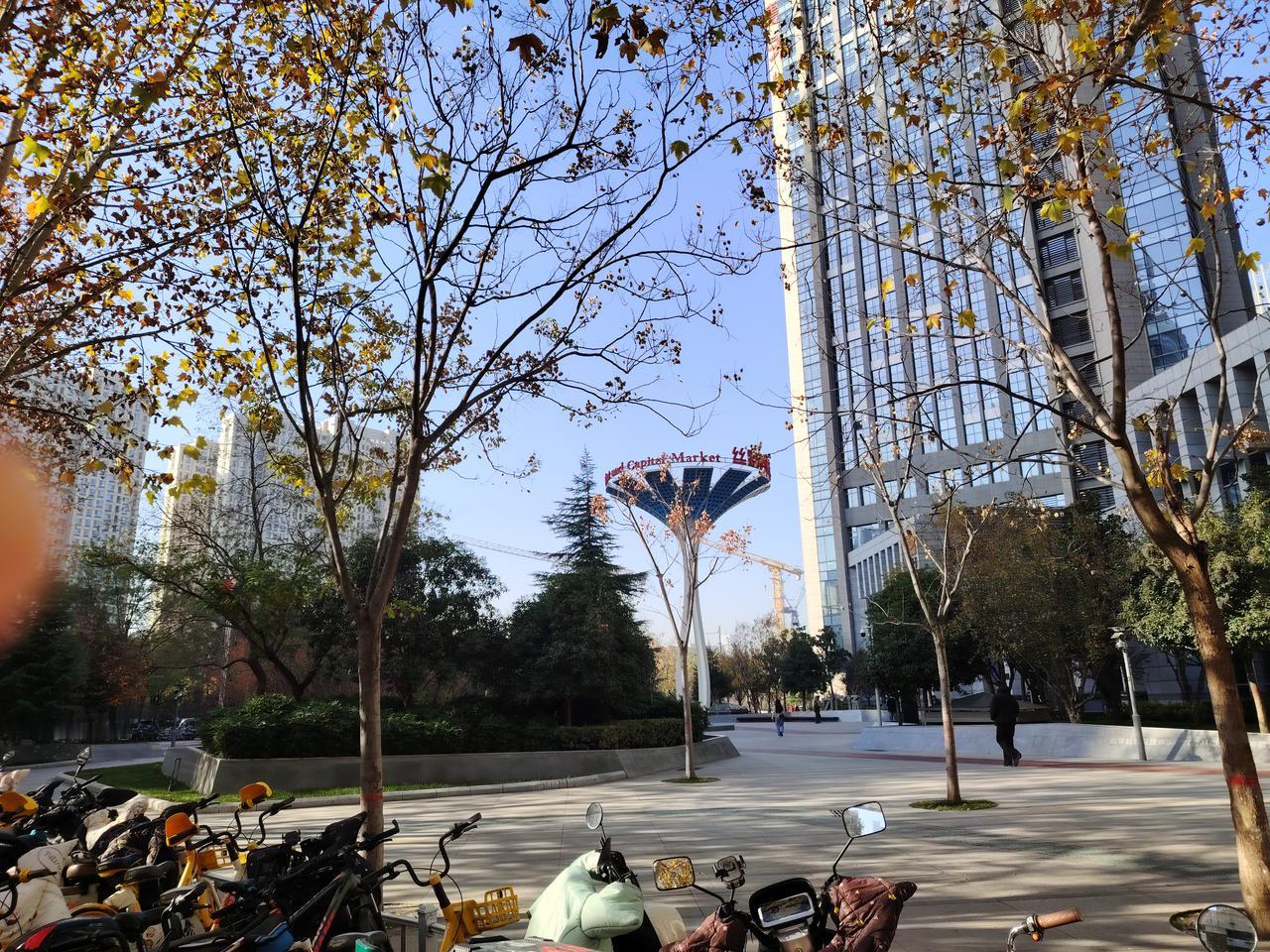 推门听课，是真是假？张老师身为语文老师，文笔还算不错，每学期开学前，领导总会让