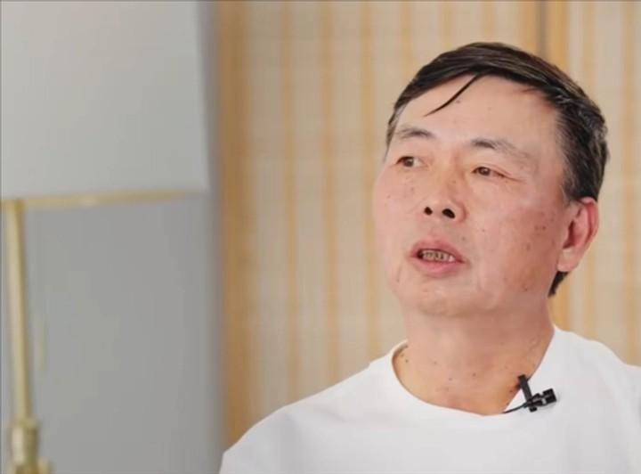 知名投资人段永平在投资交流平台雪球上，以“大道无形我有型”的ID发文晒出部分持仓