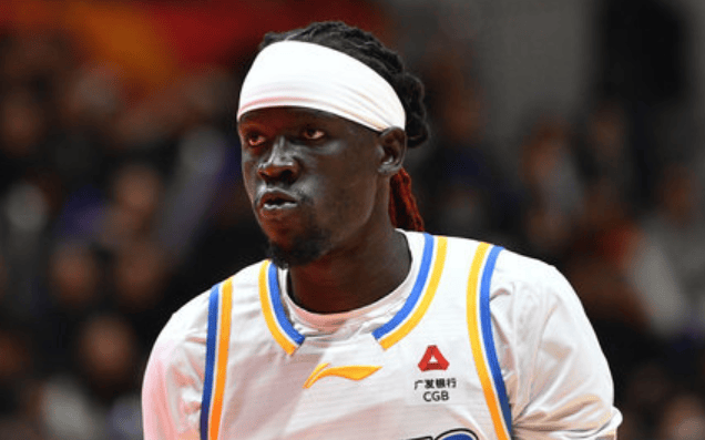 记者: 有球队问过奥莫特&但北京担心他离队后对阵北京打得好