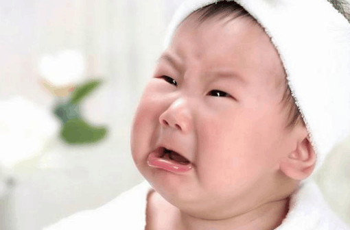 准妈妈产后42天, 肚子没有瘦下来, 去医院检查医生说的话夫妻恍然大明白