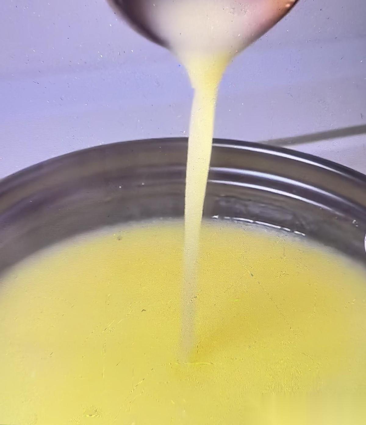 做早餐还得是外婆呀，每天都细心的安排不一样的早餐早上好，一家人的早餐，今天烙又