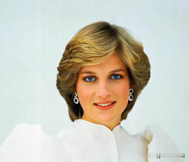 戴安娜·弗兰西斯·斯宾塞（1961年——1997年），常被称为“戴安娜王妃”、“