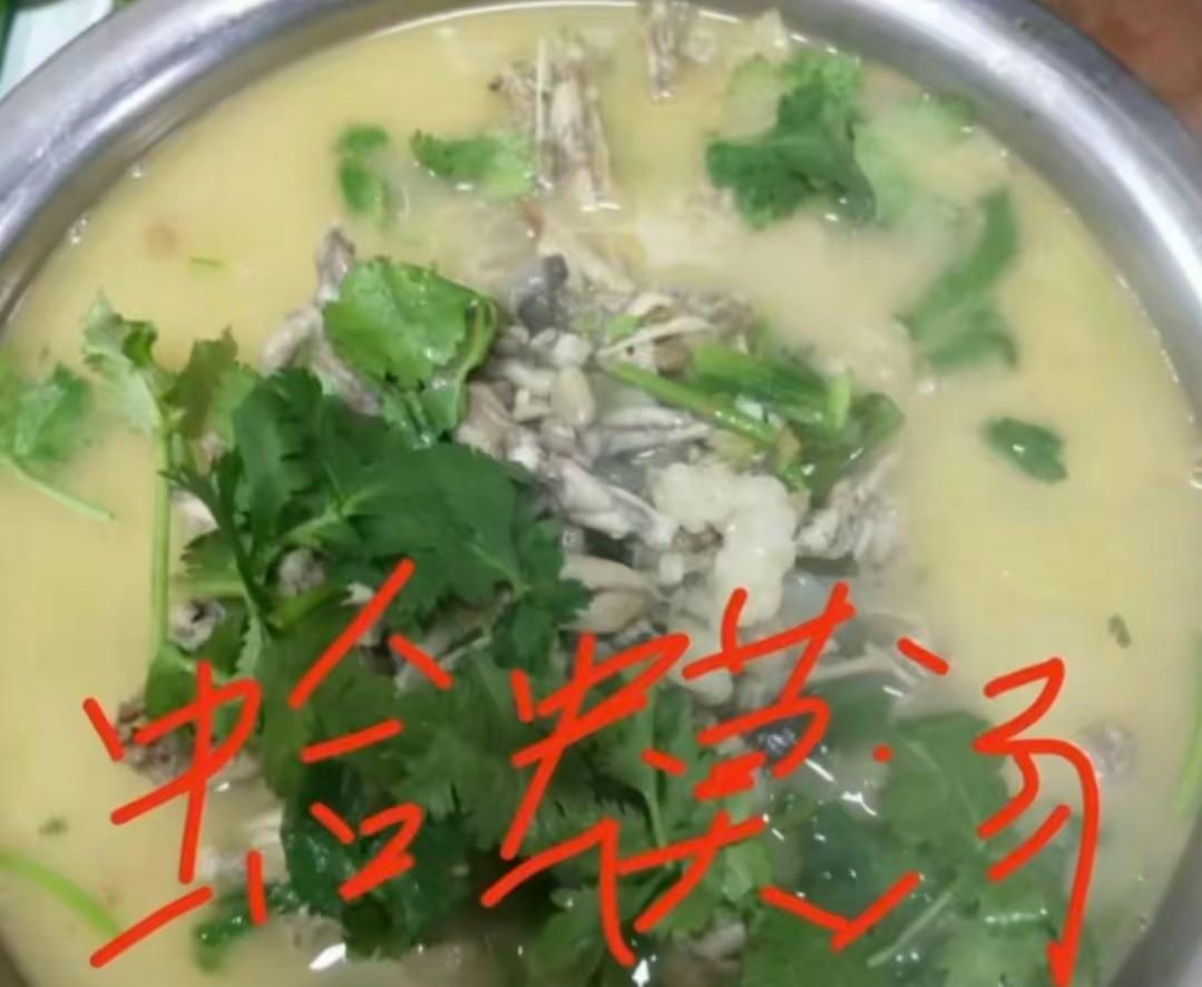 “临沂被罚45万的蛤蟆汤餐馆”又有新后续，当地市监部门再次找到餐馆，餐馆方面