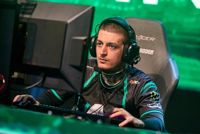前Dota2职业选手Nikobaby在TI期间发布了一条推特称他已经为新赛季做好