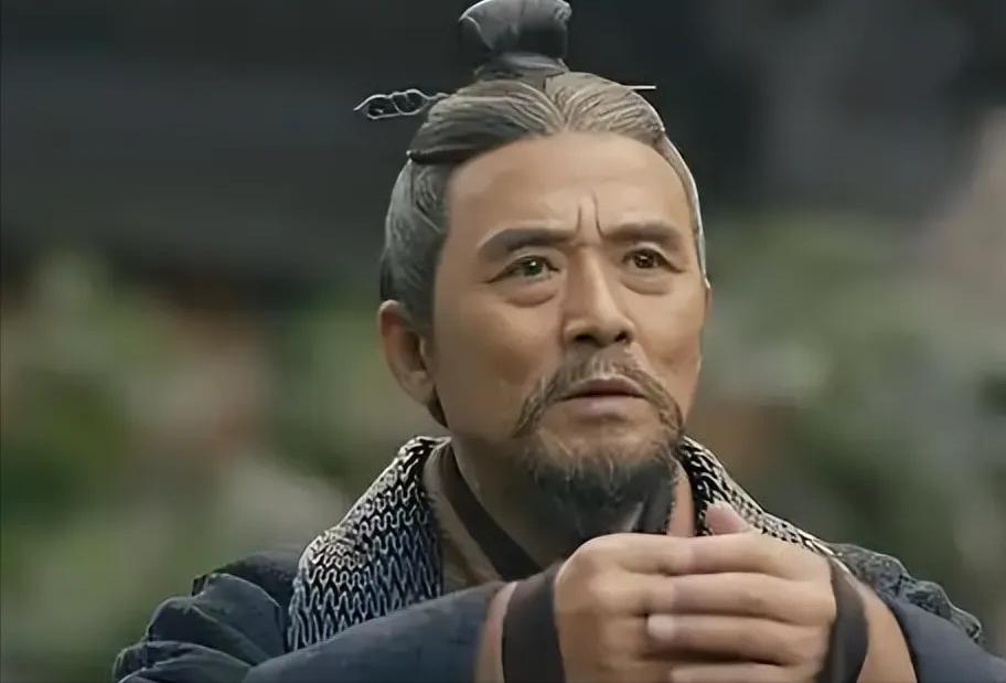 西汉丞相张苍活了一百多岁，晚年妻妾成群，却定了条怪规矩：但凡怀过孕的女子，一律不