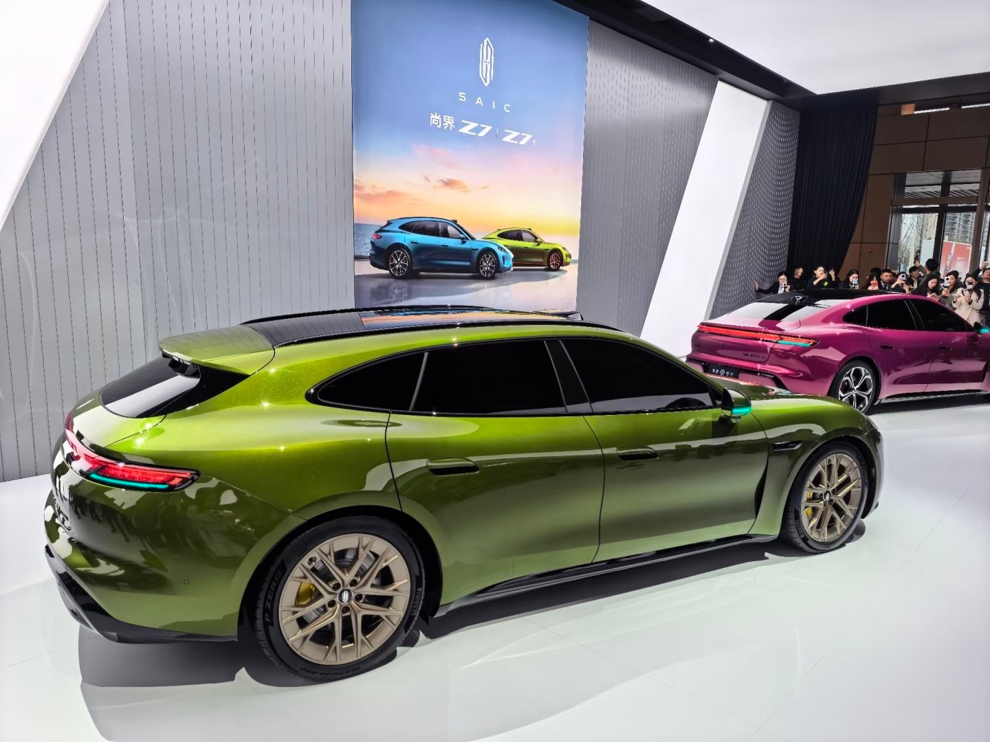 尚界Z7：22.98万起尚界Z7T：23.98万起前者轿跑，后者猎装核心卖点：华