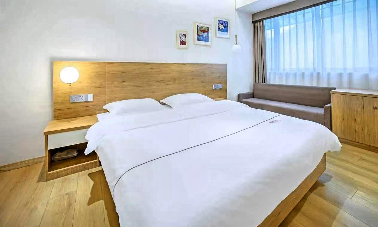 山西大同一董女士，哄骗老公说，自己因工作要出差几天，实则和情人去酒店开了几天房，