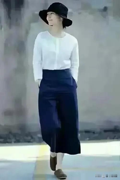 一位博士说：“普通人只要守住一条底线，就能躲开这世上99%的坑与祸。这条底线就是