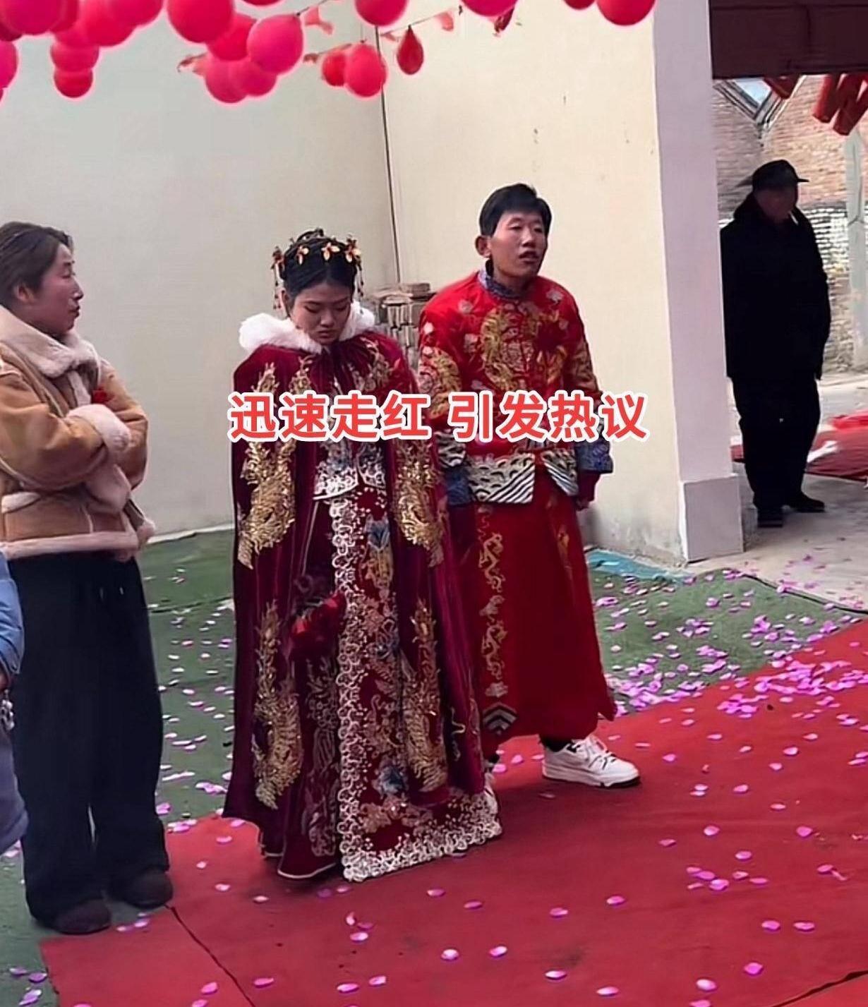 山东小伙娶8岁智商新娘，护头瞬间看哭网友：婚姻的真谛到底是什么？一场山东乡村