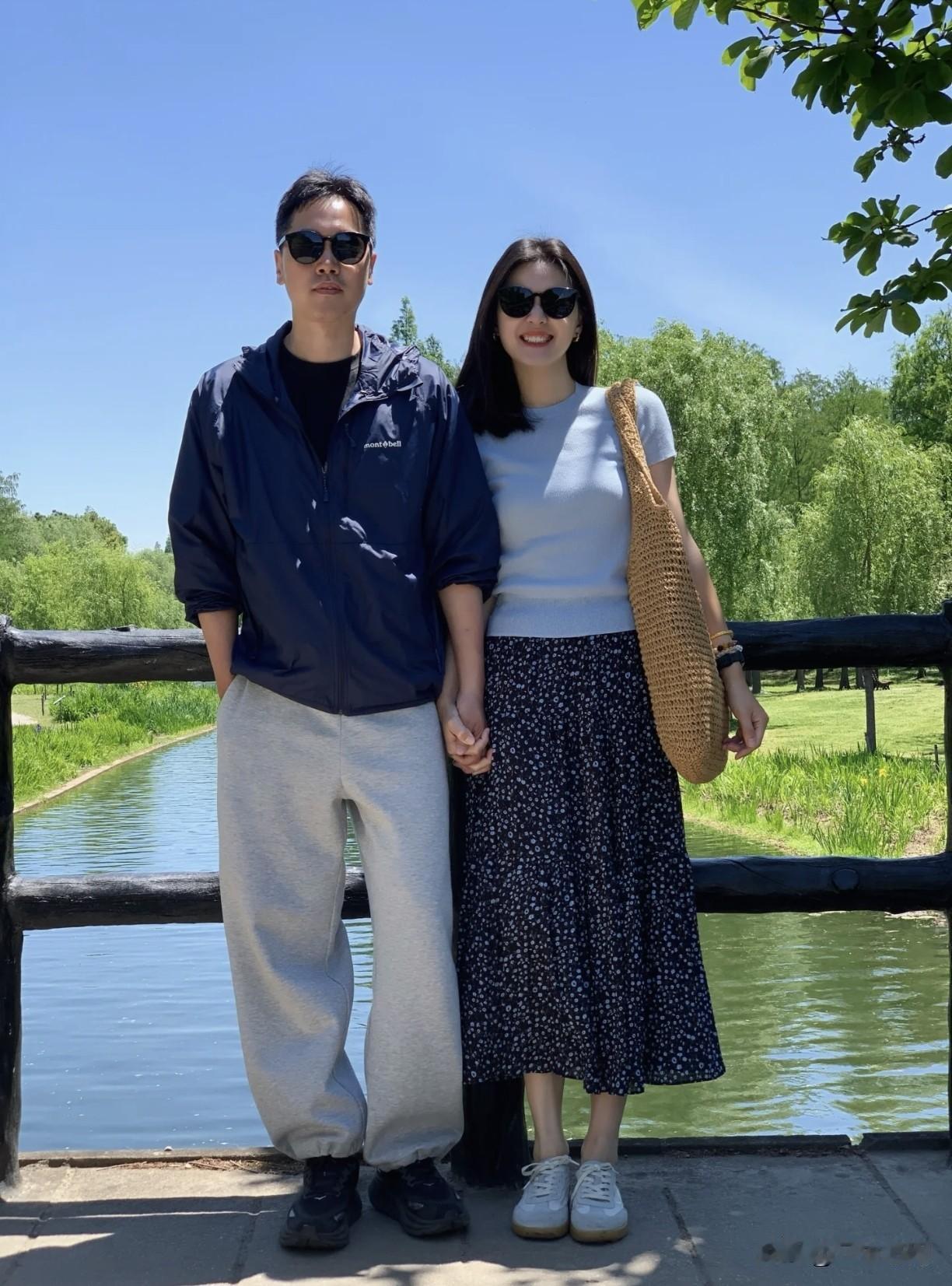 一位情感专家说：“谁说夫妻不亲，赤身裸体只有夫妻之间能看，父母都不能看。朝夕相处