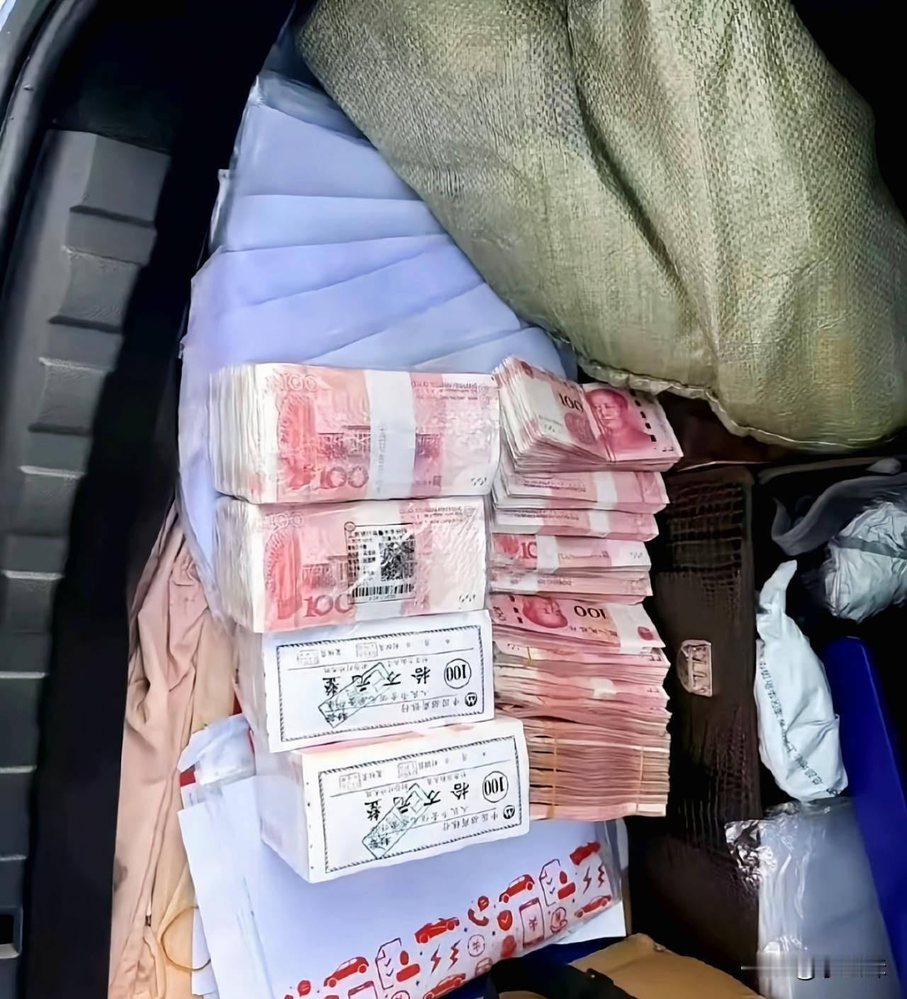 打碎两颗牙赔了60万