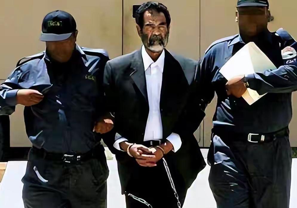 西方并非因苏联倒下而全胜，反而是失去最强“制衡者”后，陷入了慢性自我消耗。历史