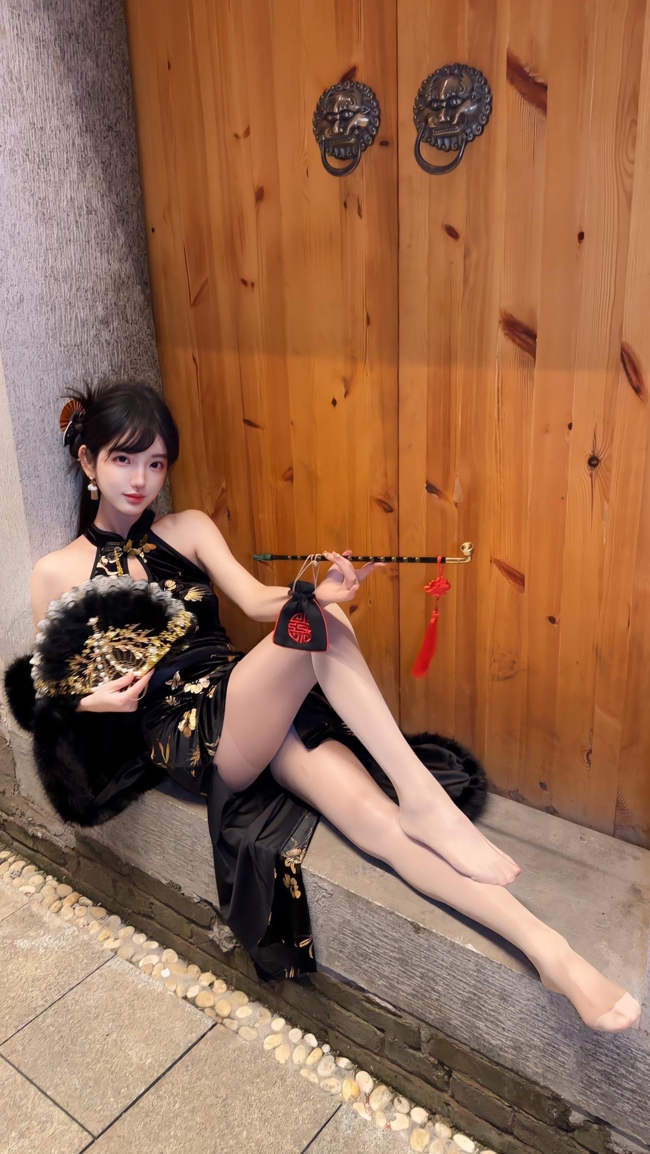 中式庭院旗袍美人国风古韵东方美学搭配分享