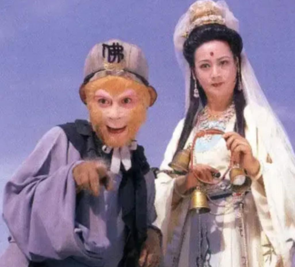 感觉西游记取经就是取了一个寂寞！唐憎师徒，不论碰到什么样的妖怪，不管这个妖怪，