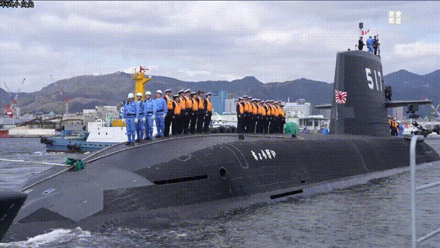 常规潜艇力量的标杆，海自大鲸级“长鲸”号潜艇（SS-517）3月10日在神户入役