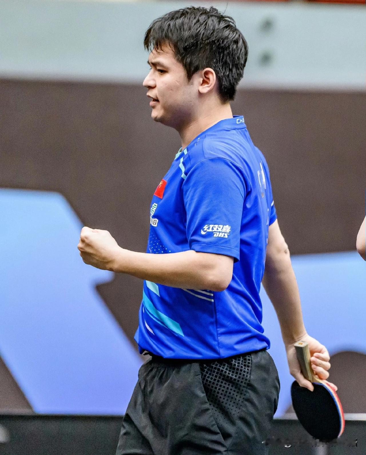 林诗栋说要屏蔽一切，一张配图有深意。林诗栋深夜更新，先感谢刘导的鼓励和呐喊，又