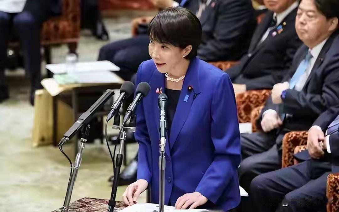 中方已给过机会，高市早苗再踩台海“红线”，公开确认武力介入据《朝日新闻》