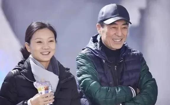 陈婷嫁给49岁的张艺谋后，五年生两男一女，张艺谋很开心，在无锡为她娘家买下千万豪
