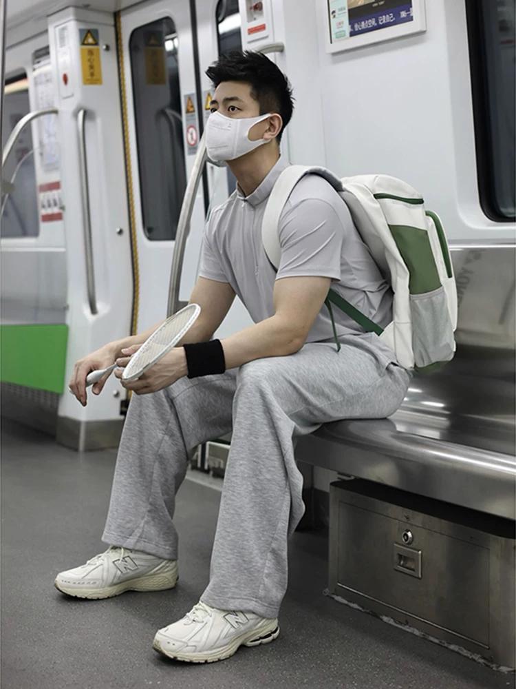 男生最怕被问的5个尴尬工作：1.美妆导购。说白了就是卖化妆品的，而化妆品的消费