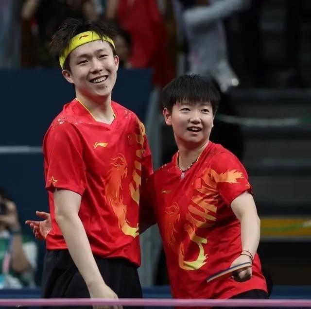国乒现役五对混双组合，你最喜欢哪对：1，孙颖莎/王楚钦（莎头组合）——国乒
