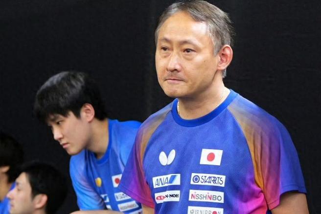 谁能想到国乒主力集体“放假”的好机会，张本智和愣是把一手好牌打得稀烂，三周连打伦