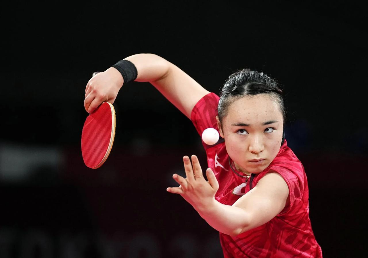 张本智和、伊藤美诚晋级单打四强!北京时间7月12日，2025年WTT美国大满贯男