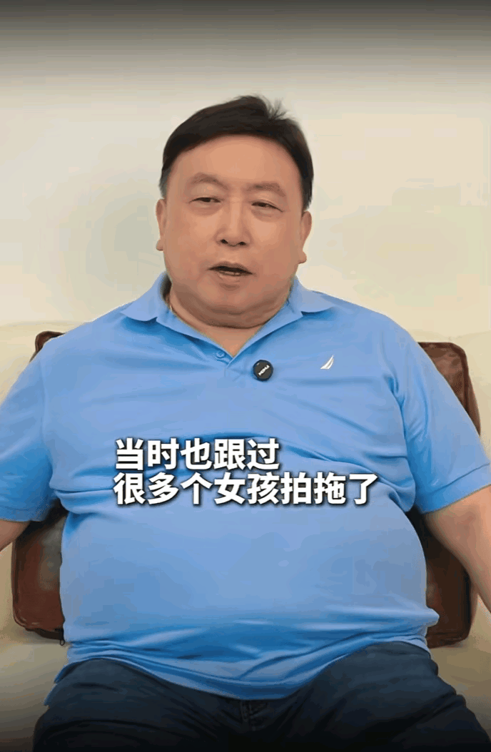 真的是越来越让人对王晶有点反感了呀。他呀，整天在平台上曝光一些香港过气明星的隐私