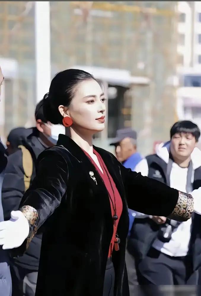 一个大美女就能带火一座城！这才是文旅的流量密码！一个美女能带火一座城，你信