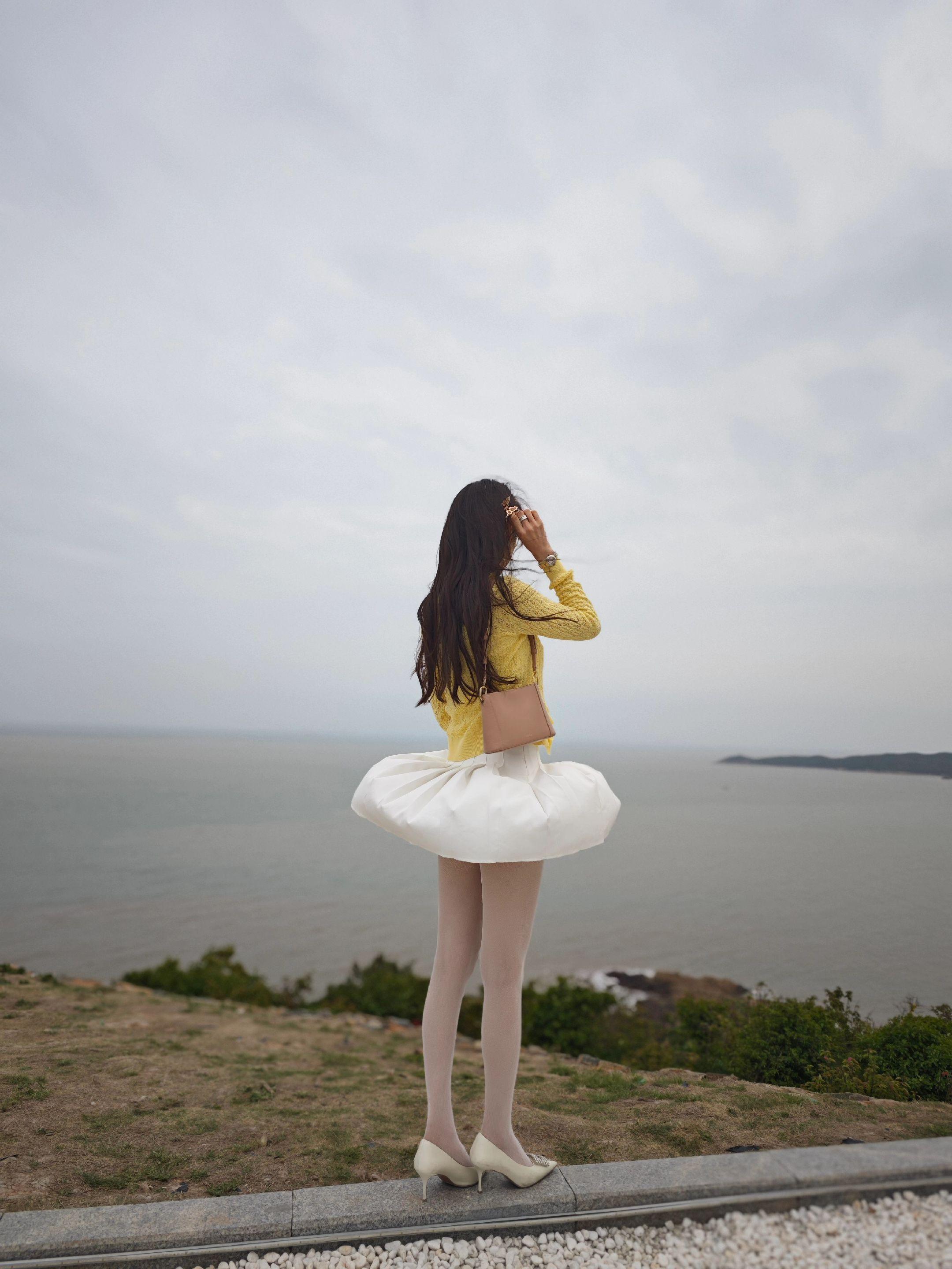 🌼风很调皮，海很美丽🌼。