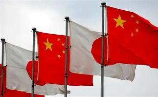 一旦中国打击日本就一定不会是一打一，俄罗斯和朝鲜一定会参战，美国不一定直接参战，