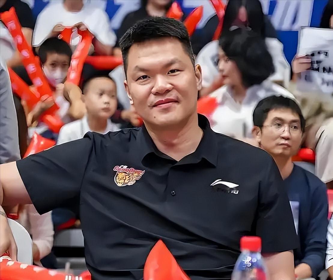 开口就要两百万美元？广东男篮这次直接掀了谈判桌 广东男篮这次没有犹豫。 
