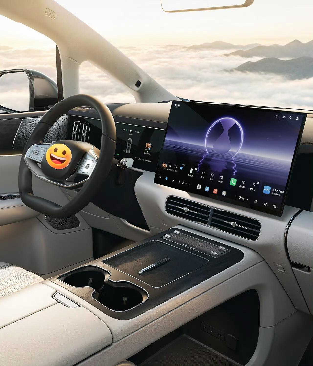 事实证明只要听劝的车企都是优秀的车企这是某中国品牌的的第二代MPV内饰整体