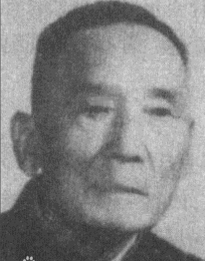 1950年，36军军长刘万春奉命赴北京开会，他以为要升官了，东西都不收拾了，连夜