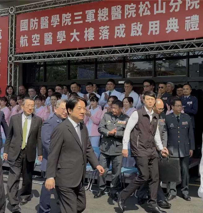 台湾的亚亚涉言论遭当局令离境，亚亚不愿离境今还开记者会；赖清德今出席『航空医学大